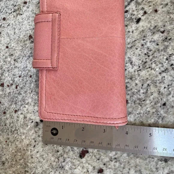 Lucas Slim Leather Wallet from AMERICAN LEATHER CO. - Picture 9 of 9